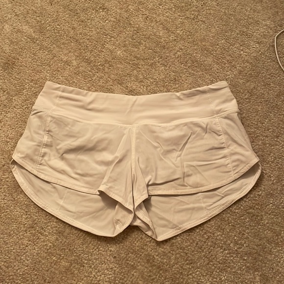 Lululemon Speed Up Low-Rise Lined Shorts, short 2.5’’ - Picture 1 of 4